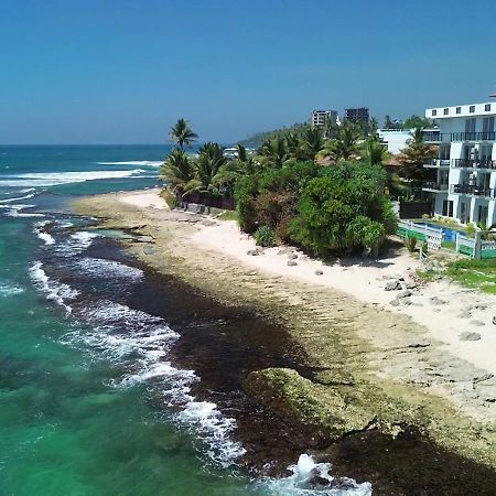 Ara Beach Resort Mirissa Εξωτερικό φωτογραφία