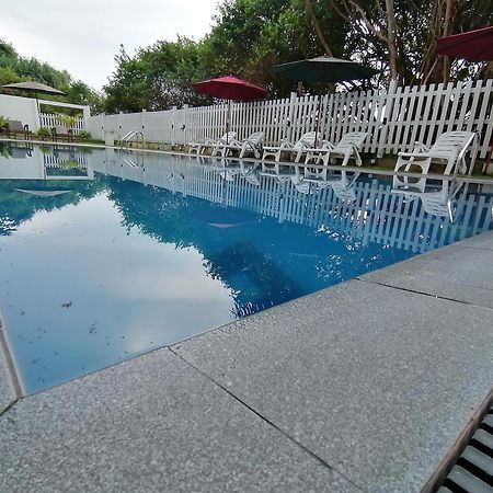 Ara Beach Resort Mirissa Εξωτερικό φωτογραφία
