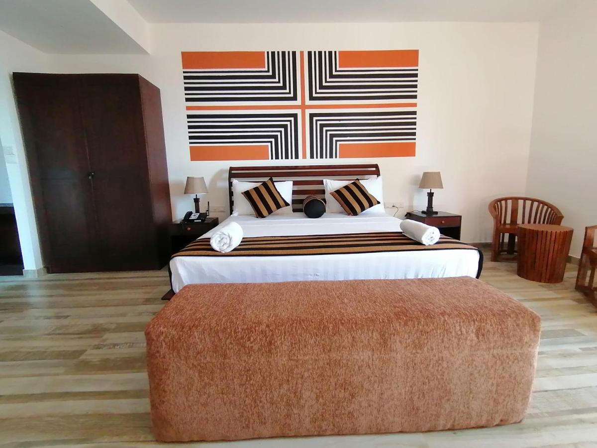 Ara Beach Resort Mirissa Εξωτερικό φωτογραφία